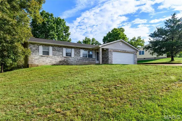 20765 Sedalia RD, Waynesville, MO 65583