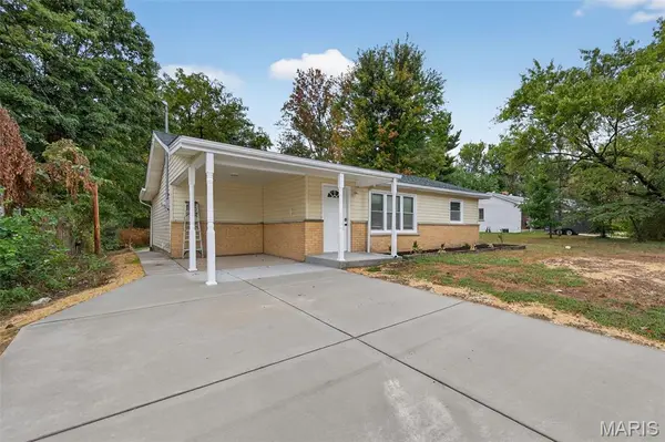 49 S Dellwood AVE, Dellwood, MO 63135