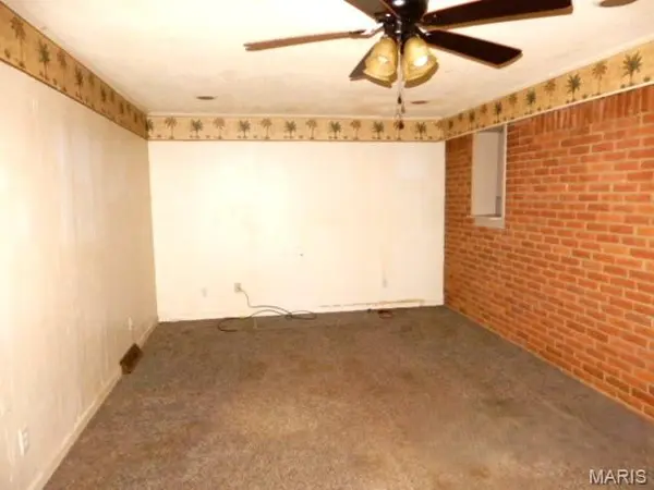 1209 Zaida Ave, Caruthersville, MO 63830