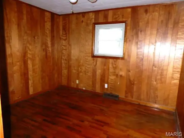 1209 Zaida Ave, Caruthersville, MO 63830
