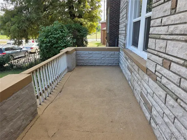 4112 Enright AVE, St Louis, MO 63108