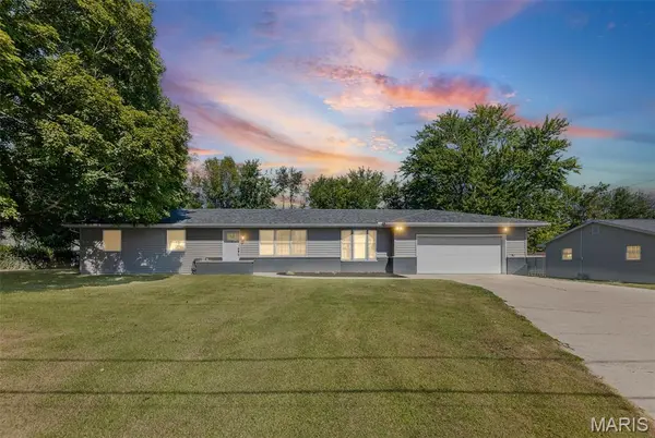 1925 W Fillmore ST, Vandalia, IL 62471