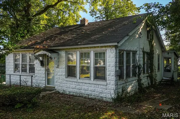 546 Holland AVE, Webster Groves, MO 63119