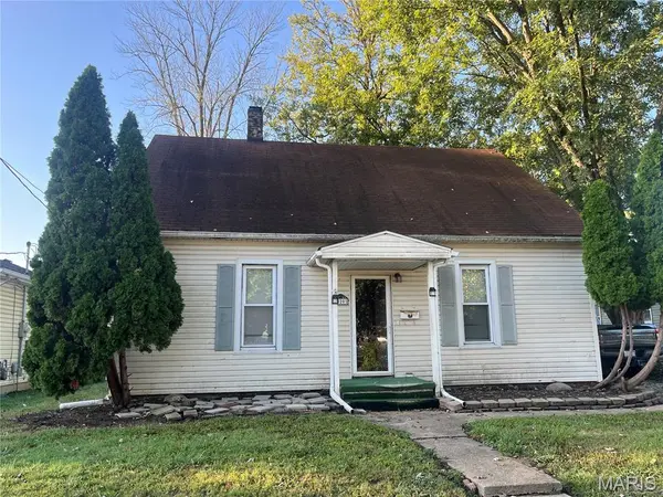 820 Bond AVE, Collinsville, IL 62234
