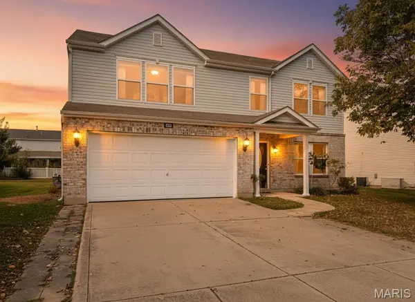 625 Fallen Timber LN, Mascoutah, IL 62258