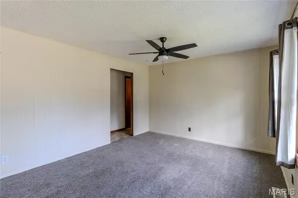 1103 W Spencer ST, Cuba, MO 65453
