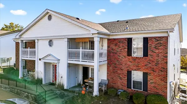 4314 Forder Gardens PL #B, St Louis, MO 63129