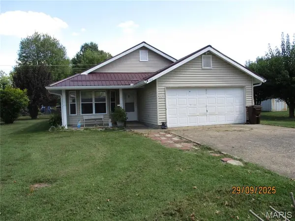 615 Magnolia ST, Cuba, MO 65453