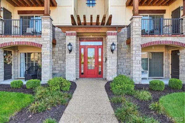 334 Bordeaux WAY, St Peters, MO 63376