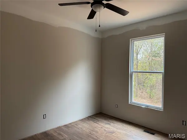 109 Hickory Heits CT, Moscow Mills, MO 63362