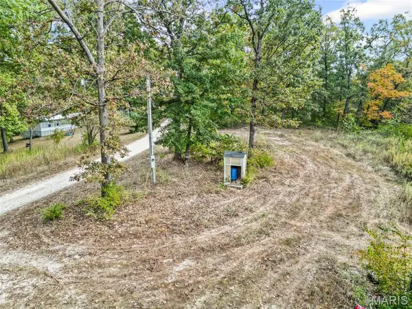394 Enchanted Woods DR, Robertsville, MO 63072