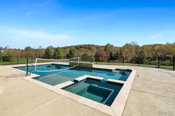 16956 Bottlebrush CT, Chesterfield, MO 63005