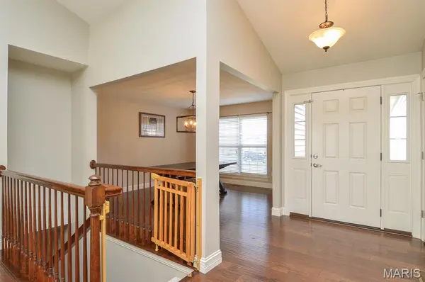 816 Briar Lake PL, Columbia, IL 62236