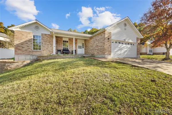 3715 Falcon View DR, Arnold, MO 63010