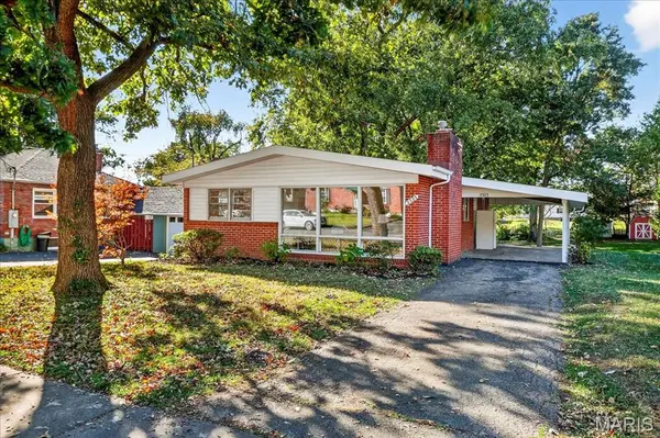 2325 Goodale AVE, Overland, MO 63114