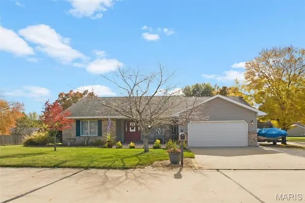 89 Fox Run RD, Collinsville, IL 62234