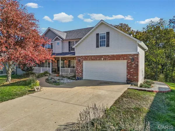 410 Gillham CT, Ballwin, MO 63021