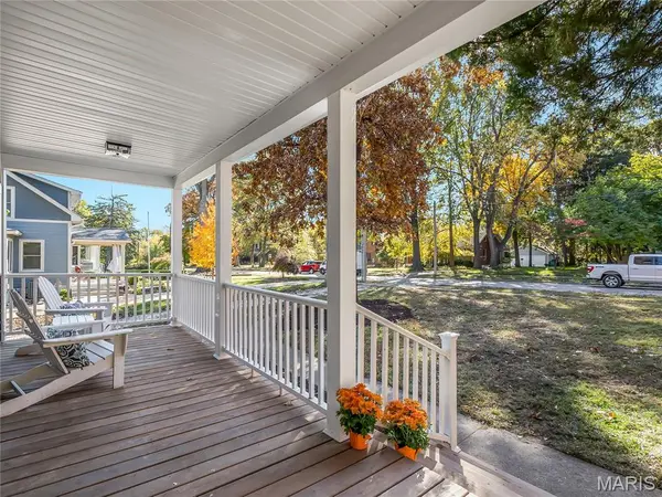633 N Forest AVE, Webster Groves, MO 63119