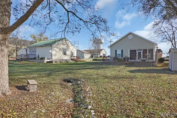 3643 Mill ST, New Melle, MO 63365