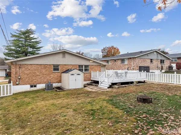 4929 Milsmar DR, Unincorporated, MO 63128