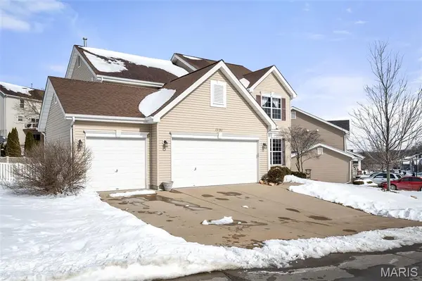 2233 Appaloosa TRL, High Ridge, MO 63049