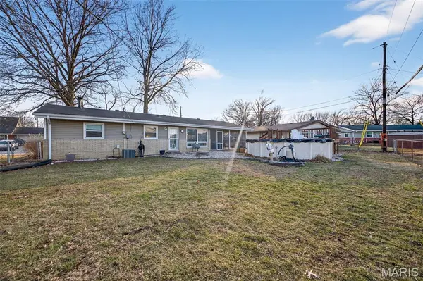 13 Miami CT, Granite City, IL 62040