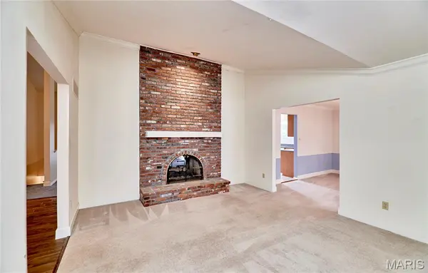 14628 Big Timber LN, Chesterfield, MO 63017