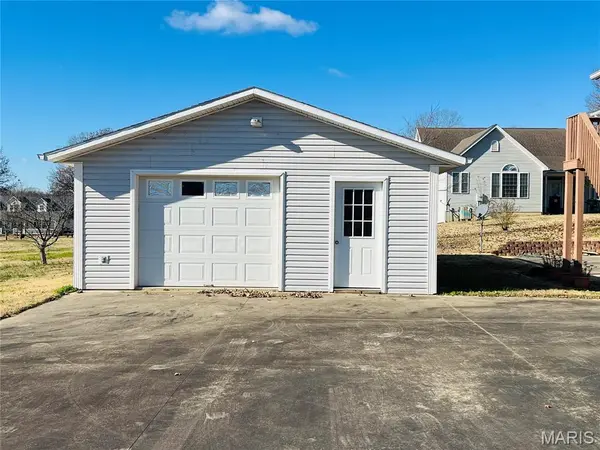 310 W Howard DR, Puxico, MO 63960
