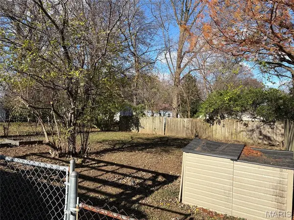 43 Connolly DR, Calverton Park, MO 63135