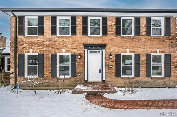 304 Monteith DR, Ellisville, MO 63011