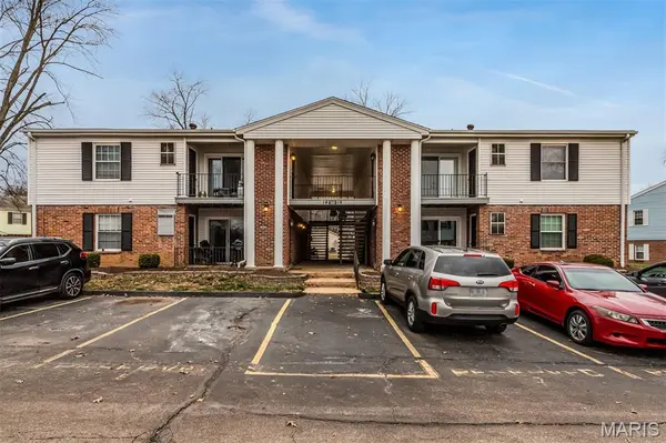 1419 Durango LN #1,  Fenton,  MO 63026