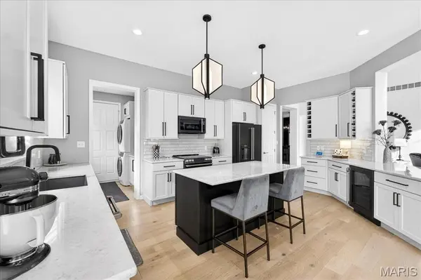500 Overlook Terrace CT, Eureka, MO 63025