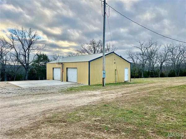 30353 STARLING DR, Stoutland, MO 65567