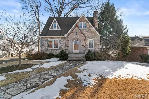 9140 White AVE, Brentwood, MO 63144