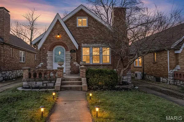 3915 Prather AVE, St Louis, MO 63109