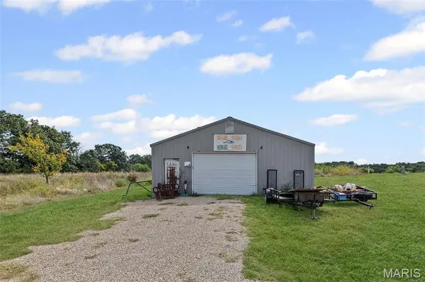 2656 Cynthia CT, Farmington, MO 63640