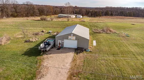 2656 Cynthia CT, Farmington, MO 63640