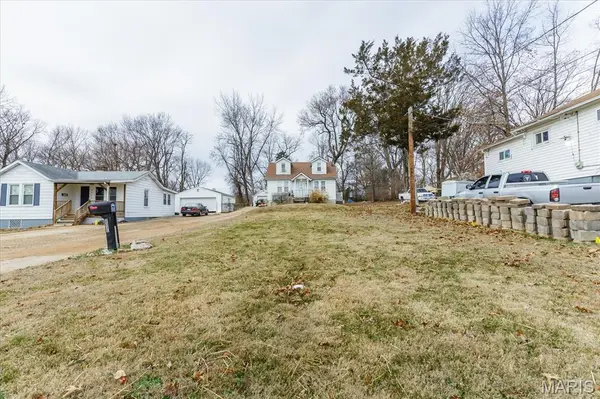 2331 Hood AVE, Overland, MO 63114