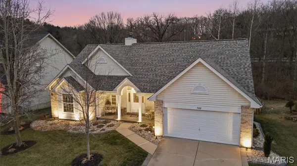 780 Emerald Oaks CT, Eureka, MO 63025