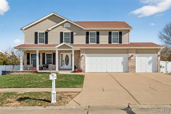 9628 Persimmon Point DR, Hillsboro, MO 63050