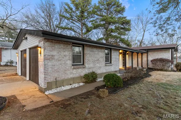 4993 Bristol Rock RD, Black Jack, MO 63033