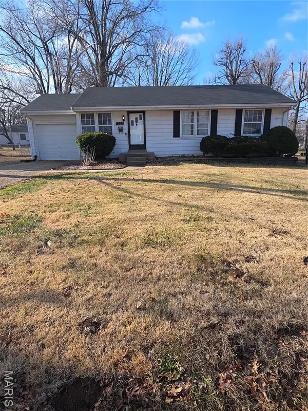 1222 Hoyt DR,  Bellefontaine Nghbrs,  MO 63137