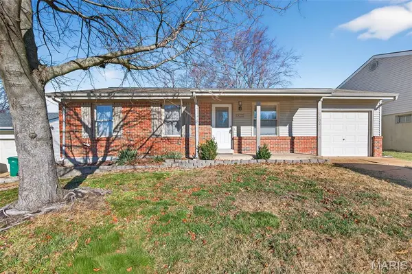 5409 Winthrop DR, High Ridge, MO 63049