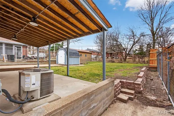 9014 Tutwiler AVE, Berkeley, MO 63134