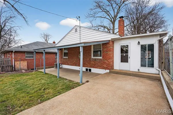 9014 Tutwiler AVE, Berkeley, MO 63134
