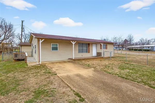 1 Toler DR, Fredericktown, MO 63645