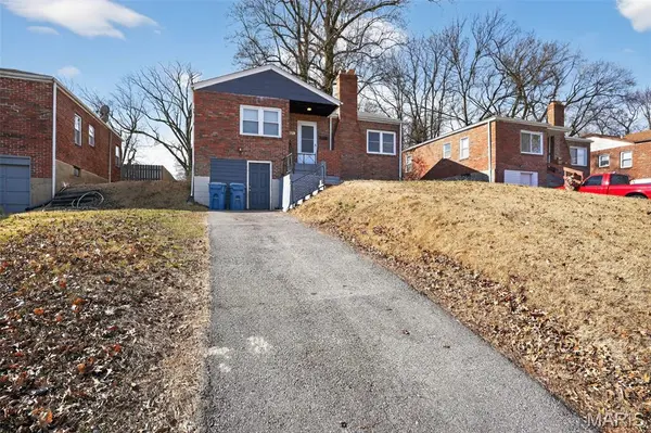6625 Thurston AVE,  Berkeley,  MO 63134