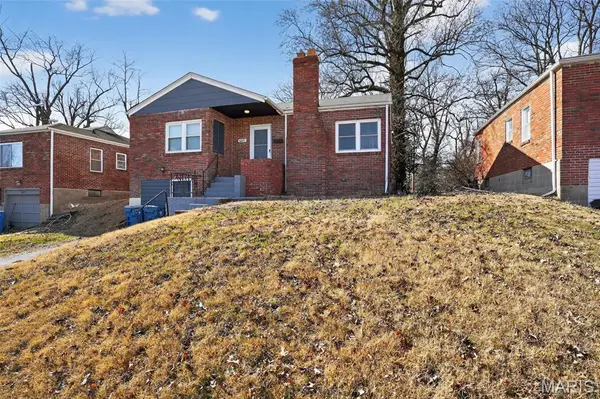 6625 Thurston AVE, Berkeley, MO 63134