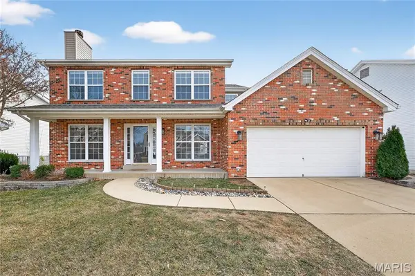 5180 Romaine Spring DR, Fenton, MO 63026