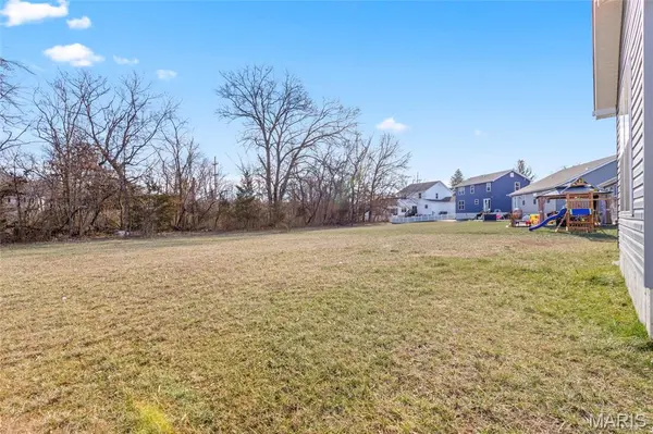 5917 Creek Side PL, Cedar Hill, MO 63016